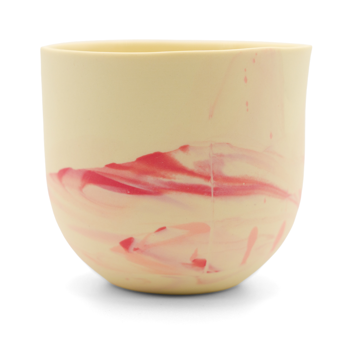 Marmorierter Porzellanbecher in Gelb und Rot - handgemacht in Berlin.