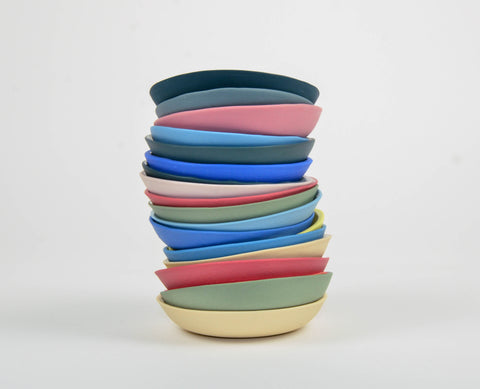 Bunte kleine Porzellanteller, handgemacht in Berlin | Colourful small porcelain dishes, handmade in Berlin
